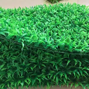 Toile de fond d'herbe de mur de plante de verdure en plastique artificielle pour la décoration d'intérieur de restaurant à la maison