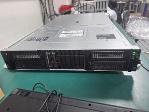 เซิร์ฟเวอร์ DL385 Gen11 สำหรับ AI ML การวิเคราะห์ข้อมูลขนาดใหญ่ 2U Rack AMD EPYC 9004 128 คอร์ DDR5 EDSFF เซิร์ฟเวอร์ศูนย์ข้อมูลระดับองค์กร - Product Image 3
