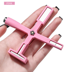 ชุดอุปกรณ์ทำเล็บลายสวย DIY 5 in 1 แม่เหล็กแรงสูงสำหรับเจลตาแมว สำหรับช่างทำเล็บมืออาชีพ ลดราคาพิเศษ - Product Image 1