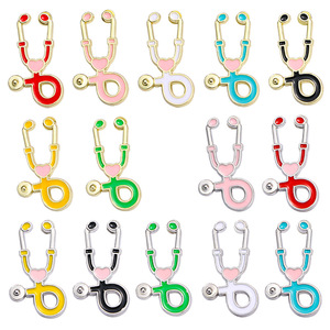 Europeu Esmalte Estetoscópio Broches Broche Médico Engraçado com Coração Emblema para Doctor Nurse - Product Image 2