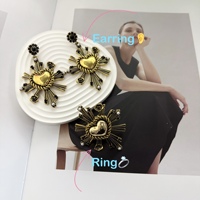 Set Perhiasan Anting Cincin Salib Bentuk Hati Vintage Modis, Bahan Alloy Bergaya, Hiasan Bunga Hati, Perhiasan Pesta Wanita, Hadiah