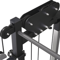 Machine multifonctionnelle de musculation avec barre de traction, rack à squats et système de câbles croisés, idéale pour la maison, le garage ou la salle de sport, équipement de fitness gain de place