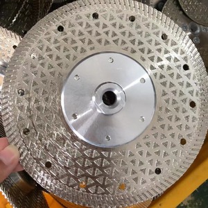 ผู้ผลิตจัดหาใบเลื่อยวงเดือนเหล็ก 65Mn ชุบเคลือบผิวลวดลายท้องฟ้าเต็มดาว สำหรับตัดวัสดุ - Product Image 4