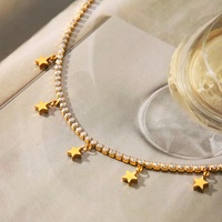 Bracelet tendance en acier inoxydable électroplaqué avec zircon incrusté, pendentif étoile à cinq branches et pompon