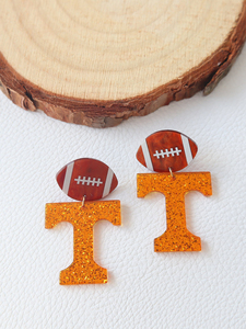 Boucles d'oreilles en acrylique en forme de lettre T avec paillettes, thème Super Bowl, pour fans de football - Bijoux pour le jour du match et la cheerleading - Product Image 3