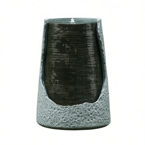 Fontaine d'eau moderne en polyrésine 17x17x26 pour intérieur et extérieur, design urne brisée décorative avec fonction lumineuse - Product Image 1