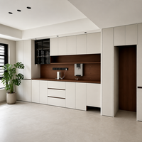 Ensemble d'armoires modernes en bois massif écologique pour toute la maison, idéal pour hôtel : penderie durable, rangement de cuisine et entrée, et espace à chaussures