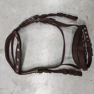 Brida de nailon de diseño nuevo y color personalizado, diseños personalizados, cinta de moda, acolchado de nobuk, hecha a mano en India, marca OEM/ODM - Product Image 3
