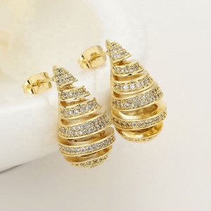 Boucles d'oreilles en or 18 carats laminé de luxe vintage Oro Best, en alliage de cuivre, vente en gros pour femmes - Product Image 5