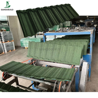 Moderne Dachplatten Architektonische Dachmaterialien Korrosionsbeständige Steinbeschichtete Metalldachziegel