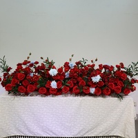 Arrangement floral artificiel de luxe rouge et blanc en gros pour la décoration de table de mariage et les centres de table