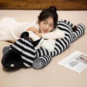 Cuscino Lungo a Forma di Zebra, Bianco e Nero, Peluche Morbido, Cuscino Decorativo per Divano, Regalo di Compleanno - Product Image 4