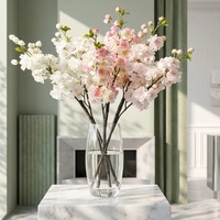 Premium zijden kersenbloesemtakken, realistische kunstmatige kersenbloemen voor bruiloftdecoratie, luxe hotel lobby bloemstukken