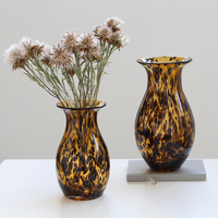 Vase en verre artistique moderne en gros, soufflé à la bouche, sans plomb, écologique, motif léopard, centre de table décoratif