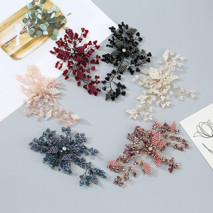 Atacado DIY Vestido Decoração Artesanal Jóias 3D Fio Folha Flor Pérola Frisada Patch Pérola Strass Applique - Product Image 1