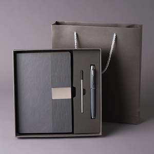 Ensemble cadeau d'entreprise personnalisé avec logo, carnet et stylo dans un coffret cadeau multicolore - Product Image 2