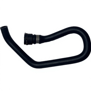 สำหรับท่อส่งน้ำร้อนแลนด์โรเวอร์ ฟรีแลนเดอร์ 2 LR006418 ท่อน้ำหล่อเย็นอะไหล่ทดแทน - Product Image 1