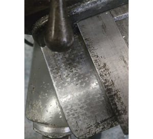 Machine de fraisage verticale en métal d'occasion Bridgeport avec moteur rapide et DRO - Product Image 5
