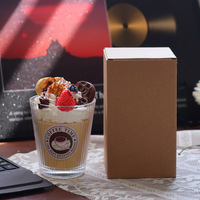 Bougie artisanale réaliste en forme de pot de crème glacée avec couverture de neige aux fraises, bougie esthétique en cire de soja pour cadeau de mariage et décoration intérieure