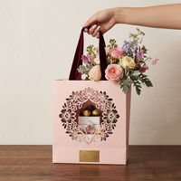 Sac cadeau en papier rose élégant avec logo personnalisé découpé au laser, motif floral, avec poignée en ruban, pour mariage, fleuriste, emballage cosmétique