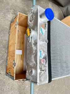 อลูมิเนียมถังน้ำหม้อน้ำ6D95เครื่องยนต์ดีเซลไฮดรอลิกน้ำมันเย็น206-03-51121สำหรับรถขุด <span class=keywords><strong>PC200</strong></span>-<span class=keywords><strong>5</strong></span> - Product Image 5