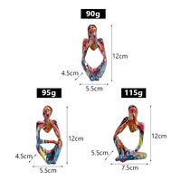 Vente chaude Figurine en résine créative abstraite en noir et or Grain Homme pensant Décoration de bureau Décoration de la maison Cadeau