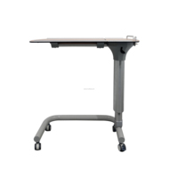 Table mobile pour le chevet des patients Table de bureau pour le lit Table mobile à roulettes pour le mobilier de l'hôpital