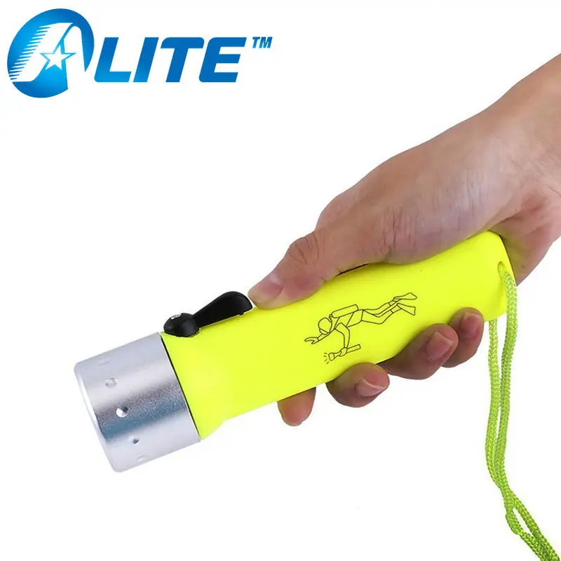 ABS Plastic Diving Lanterns 4xAAA Dry battery Torch Flashlights IP68 Waterproof Diving Light