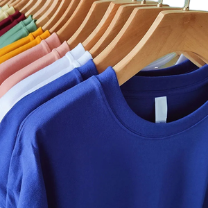 Camiseta de cuello redondo con diseño personalizado para hombre, de alta calidad, 100% algodón, transpirable y de secado rápido. - Product Image 1