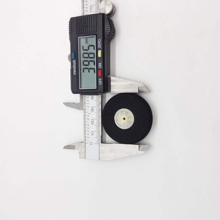 เส้นผ่านศูนย์กลาง 40 มม., รูรับแสง 3.1 มม.