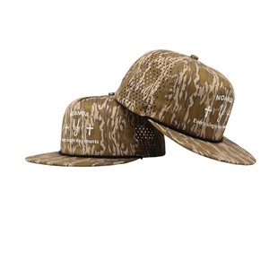 Casquette de golf Tcap Chine personnalisée imperméable camouflage 5 panneaux performance estivale avec cordon - Product Image 1