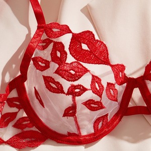 Ensemble de lingerie sexy pour femme, motif lèvres rouges, brodé, confortable, respirant, tendance - Product Image 4