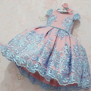Robe de Princesse Élégante pour Filles, Nouvelle Collection, Idéale pour le Nouvel An, les Banquets, les Mariages et les Anniversaires - Product Image 5