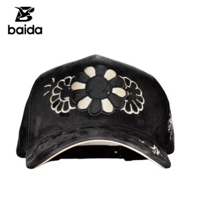 Innedit <b>Hats</b> Sunflower Embroidered Rhinestone Letter Pattern Common Dobby Suede Adjustable 5-Panel Unisex Sporty Baseball Cap - Product Image 6