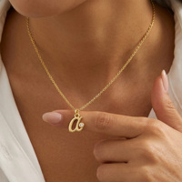 Collier Pendentif Initiale Minuscule Lettre Cursive Or Blanc Zircon Rond Chaîne Câble Bijou Personnalisé Cadeau pour Elle