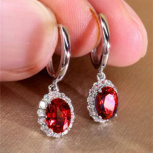 Orecchini Deconum con diamanti in oro bianco, taglio ovale, colore D, diamanti naturali certificati GIA, stile classico da donna per matrimonio - Product Image 5