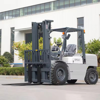 Chariot élévateur diesel robuste de 10 tonnes pour la logistique portuaire, levage de conteneurs de grande capacité, système hydraulique fiable