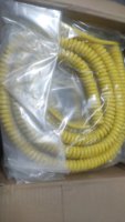 PVC-Spiralkabel mit Mehreren Adern 5*2,5mm Kupferkabel mit Angepasstem Stecker Federisolierter Elastischer Glänzender PU-Kabel für Maschinen-KK