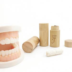 Fil dentaire en bambou de charbon de bois ciré végétalien personnalisé biodégradable de haute qualité - Product Image 1