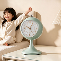 Horloge de table ronde silencieuse de style Ins, horloge de bureau en métal avec support métallique, analogique à quartz pour la chambre à coucher, décoration de la maison