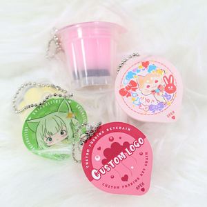 Porte-clés souple parfumé à la vanille, style pudding japonais en pot + porte-clés solaire rétro Heisei, avec breloque souple amovible parfumée au pudding - Product Image 3