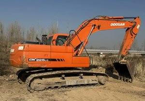 รถขุด Doosan DX225LC สีเดิมจากโรงงาน มือสอง 22 ตัน สภาพดี ประหยัดน้ำมัน พร้อมส่ง - Product Image 6