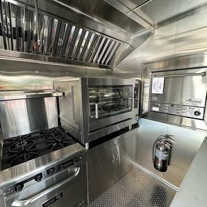 Remorque alimentaire mobile en acier inoxydable de 16 pieds avec cuisine complète, résistante à la rouille, capacité personnalisable pour la restauration rapide et le barbecue - Product Image 5