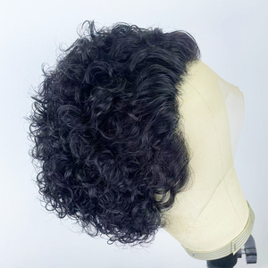 Perruques Lace Front courtes bouclées Perruques <span class=keywords><strong>cheveux</strong></span> humains 13X1 <span class=keywords><strong>coupe</strong></span> Pixie perruques <span class=keywords><strong>cheveux</strong></span> humains courts <span class=keywords><strong>bouclés</strong></span> perruques courtes pour les femmes <span class=keywords><strong>cheveux</strong></span> humains couleur naturelle - Product Image 1