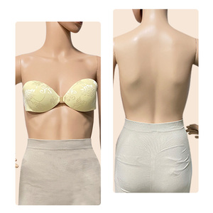 Sous-vêtements adhésifs sans bretelles en dentelle respirante pour robe de mariée femme - Product Image 2