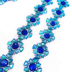 Aqua Rhinestone Fleur Motif Garniture Applique Fer sur Cristal Garniture pour St <span class=keywords><strong>Lucia</strong></span> Carnaval 2025 - Product Image 4