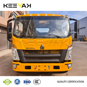 Camion de remorquage à plateau Howo 180 CV avec élévateur, dépanneuse, plateau plat de 5 mm, treuil hydraulique de 6 tonnes, prix abordable à vendre - Product Image 3
