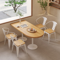 Meubles de restaurant bon marché de style nordique moderne, chaises et table en bois avec structure en fer pour la restauration rapide et les cafés