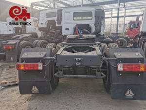 Camion tracteur d'occasion <span class=keywords><strong>Sinotruk</strong></span> <span class=keywords><strong>Howo</strong></span> 6X4 371Hp 420HP 375HP - Product Image 4