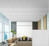 Panneaux de plafond perforés en alliage d'aluminium à clipser, imperméables, blancs, modernes, en métal, pour bâtiments de bureaux